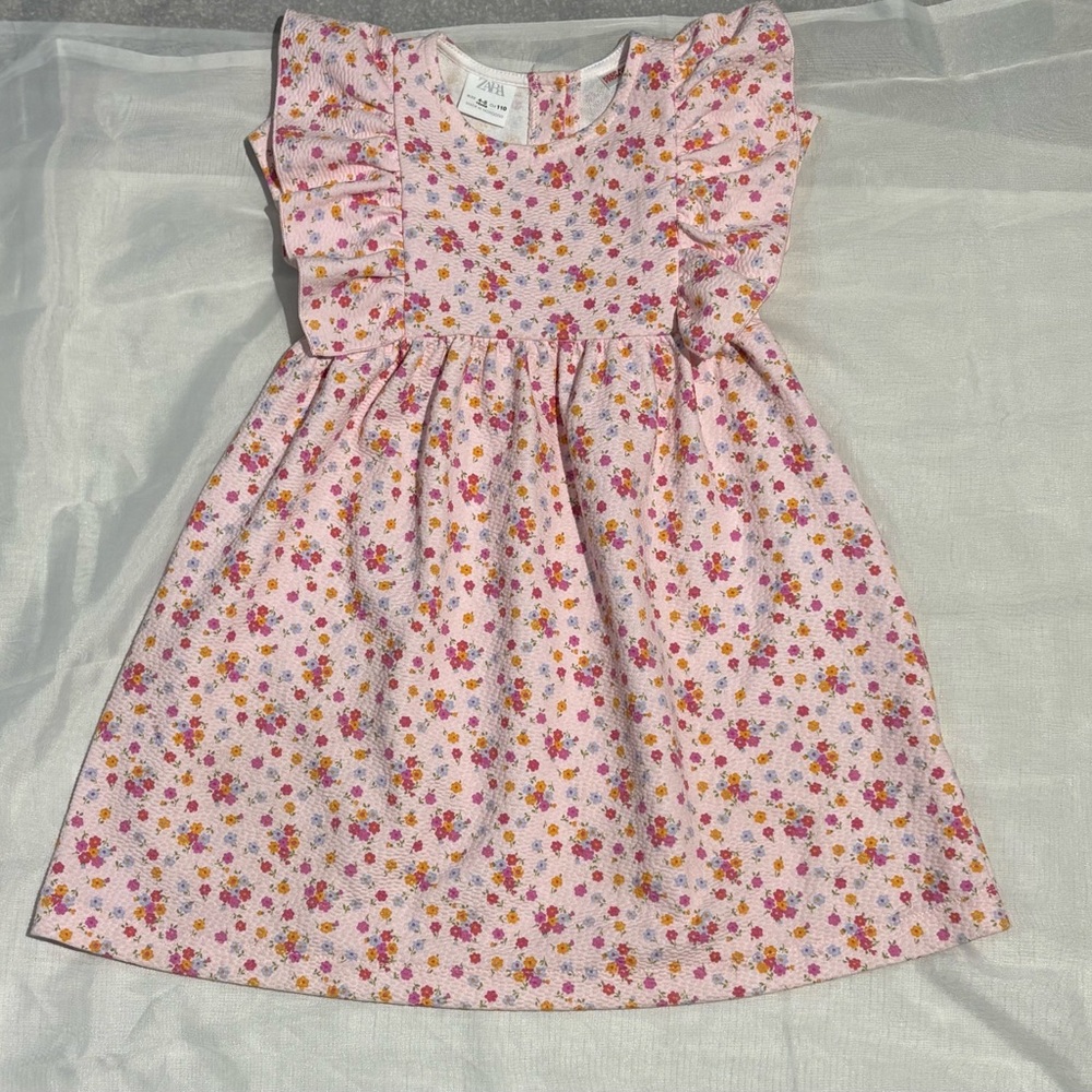 Zara Girls Pink Floral Ruffle Dress Textured Cotton Blend size 4-5